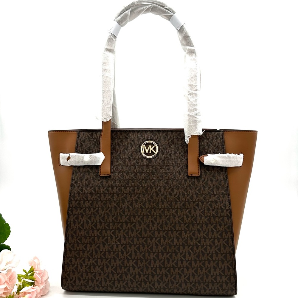 Michael Kors Carmen Large Top Zip Tote Shoulder Bag - Brown Signature/ Luggage
